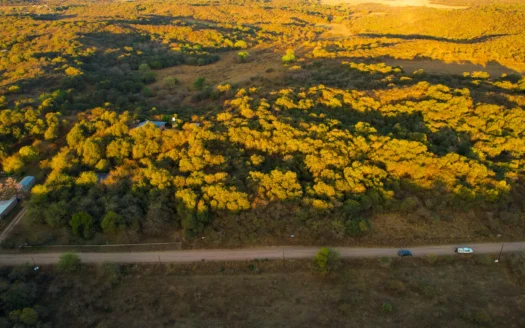 Terreno de más de 1 ha en Las Vertientes de La Granja, a metros de Ruta E-53