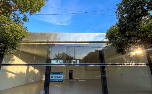 Local en alquiler en Jesús María | 189 m², vidriera y excelente ubicación